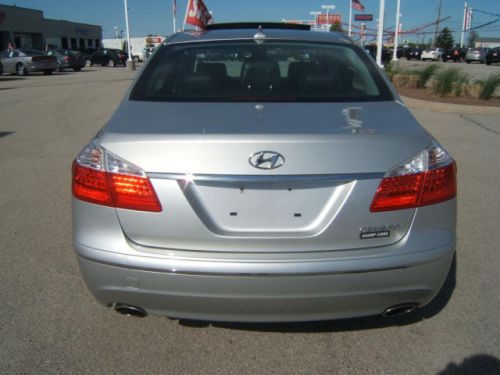 2011 Hyundai Genesis 3.8, US $20,999.00, image 2