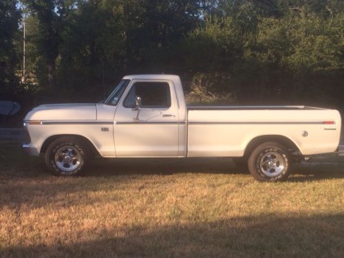 1973 ford f100 custom 390, c6, auto/ac, cruise control, fresh paint, new wheels