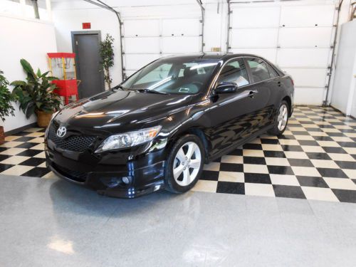 2010 toyota camry se 64k no reserve salvage rebuildable repaired
