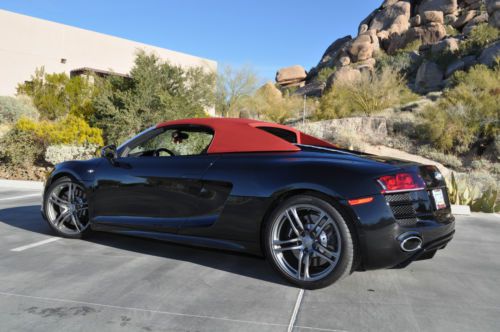 Audi r8 spyder v10 2011 original owner car 2500 miles 2+ years factory warranty