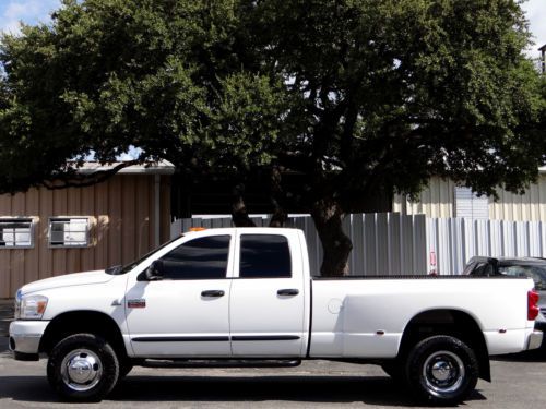 Low miles 6-speed manual lifted drw bed liner b&amp;w hitch power seat cruise