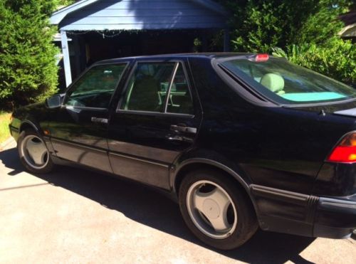 1995 saab 9000 cse turbo hatchback 4-door 2.3l