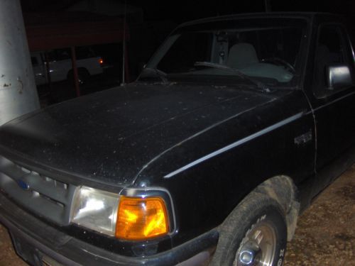 1996 Ford Ranger 4cyl, 5 speed, new timing belt and water pump, bed liner, 2wd, image 4