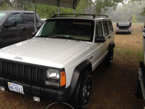 1996 jeep cherokee se sport utility 4-door 2.5l