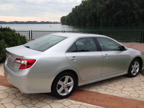 14 Toyota Camry SE 5-Day NO RESERVE Clean Rebuilt Title Runs & Drives Perfect!!!, image 3