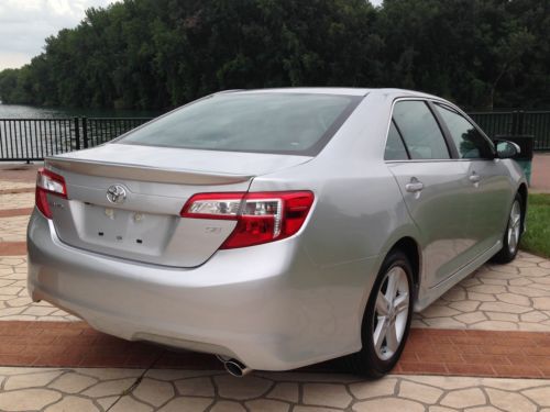 14 Toyota Camry SE 5-Day NO RESERVE Clean Rebuilt Title Runs & Drives Perfect!!!, image 4