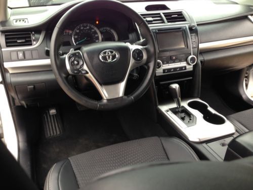 14 Toyota Camry SE 5-Day NO RESERVE Clean Rebuilt Title Runs & Drives Perfect!!!, image 34