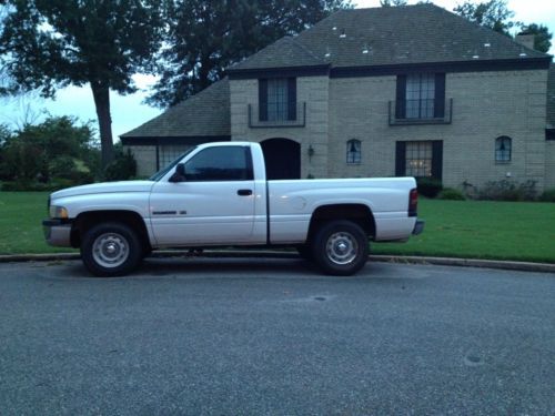 2001 dodge ram 1500 standard 6 cylinder pickup truck