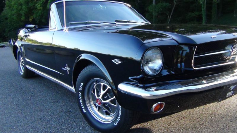 1964 ford mustang