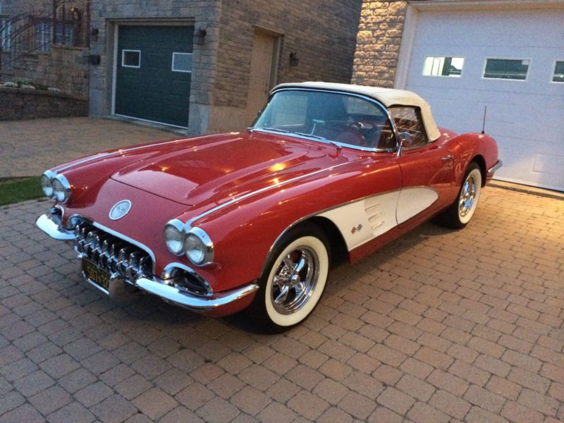 1960 chevrolet corvette