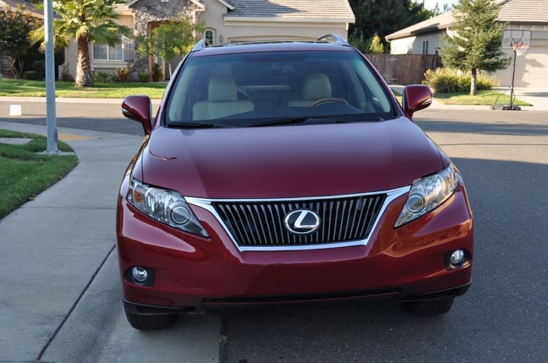 2010 lexus rx navigation, back-up camera, 4wd, leather.