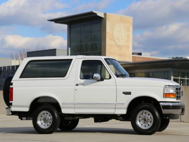 Ford bronco xlt