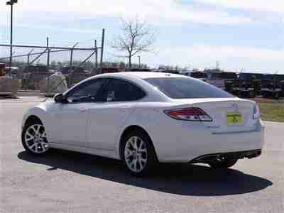 Finance Sedan FWD v6 White Tan Leather Interior Automatic Transmission Alloys AC, image 3