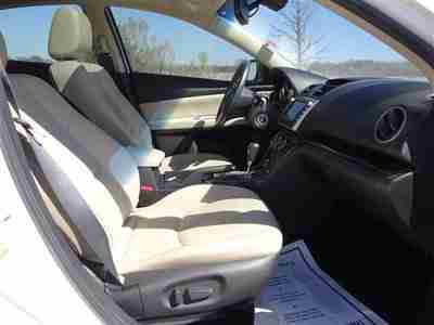 Finance Sedan FWD v6 White Tan Leather Interior Automatic Transmission Alloys AC, image 20