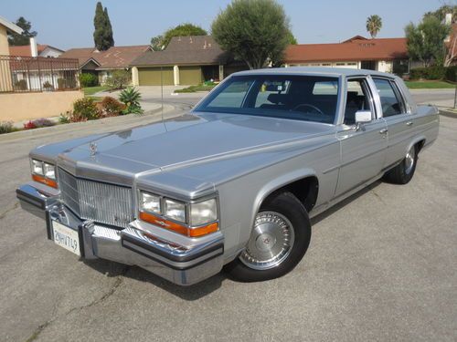 1989 cadillac feetwood brougham d'elegance 28k miles time capsule meseum cond!