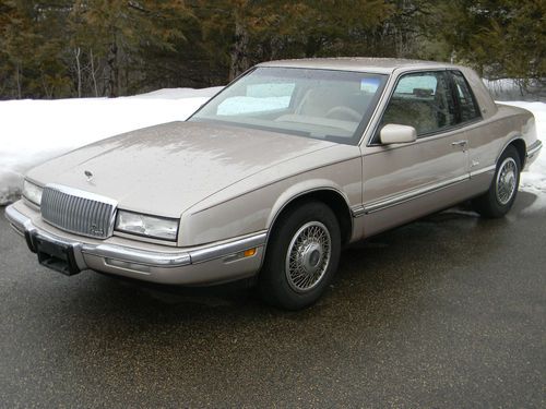 1990 buick riviera **low miles**  runs excellent