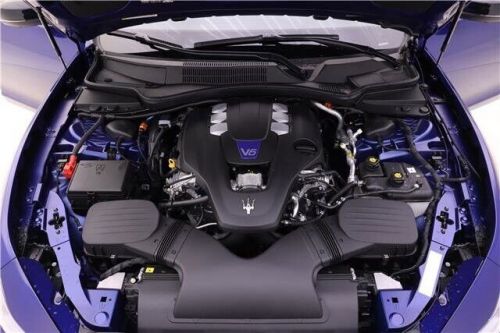 2023 maserati ghibli modena q4