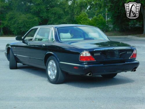 2003 jaguar xj xj8