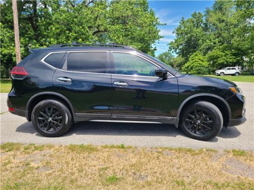 2018 nissan rogue sv