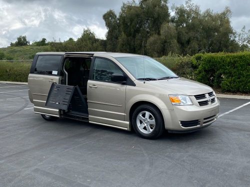 2009 dodge grand caravan se