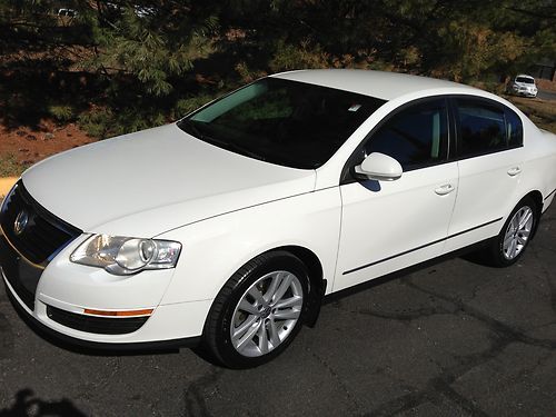 2006 volkswagen passat 2.0t, special edition , no reserve, warranty!