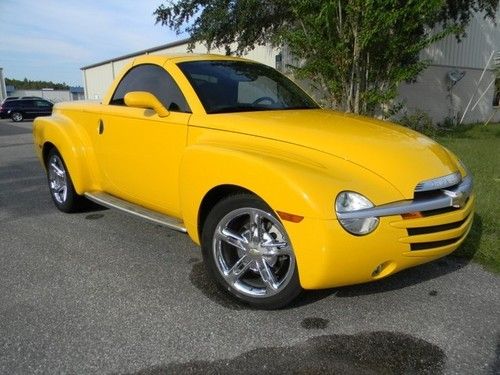 2004 chevrolet ssr ls