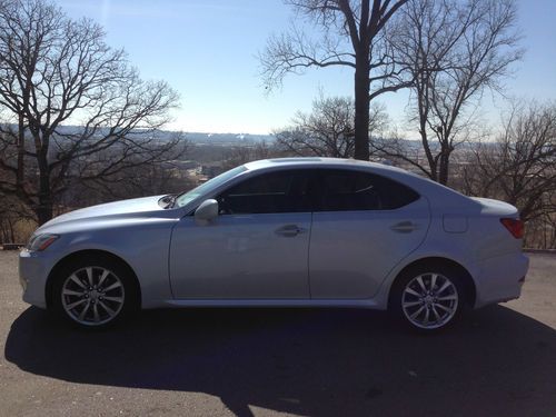 2008 lexus is250 luxury package