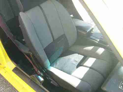 1989 Chevrolet Camaro Iroc-Z28 Convertible 2-Door 5.0L 92K VERY RARE COLOR, image 17