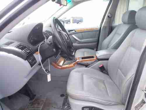 2003 BMW X5 3.0i Sport Utility 4-Door 3.0L, image 2