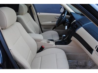 3.0si 3.0L 260 horsepower 3 liter inline 6 cylinder DOHC engine 4 Doors, image 15