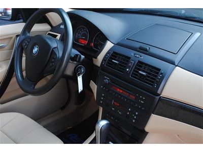 3.0si 3.0L 260 horsepower 3 liter inline 6 cylinder DOHC engine 4 Doors, image 16