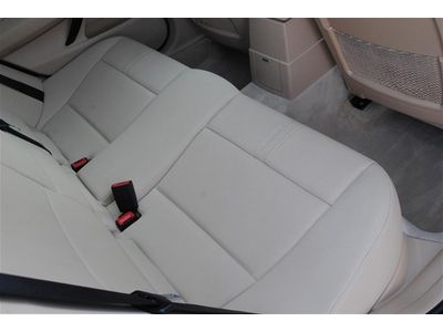 3.0si 3.0L 260 horsepower 3 liter inline 6 cylinder DOHC engine 4 Doors, image 20
