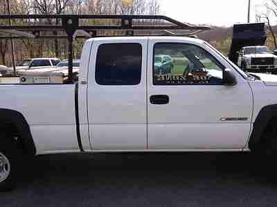 NO RESERVE 4x4 EXT CAB GREAT BED RACK 2500 HD SILVERADO GOOD TIRES CLEAN, image 11