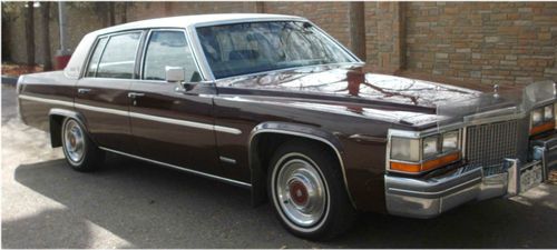 1981 cadillac deville sedan 4-dr v-8  73,800 miles