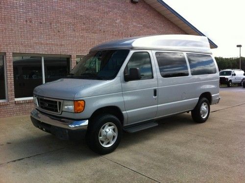 2007 ford e350 wheelchair van ada complaint handicap lift