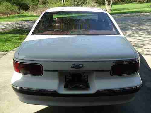 1993 Chevrolet Caprice Classic LTZ Sedan 4-Door 5.7L, US $4,000.00, image 9