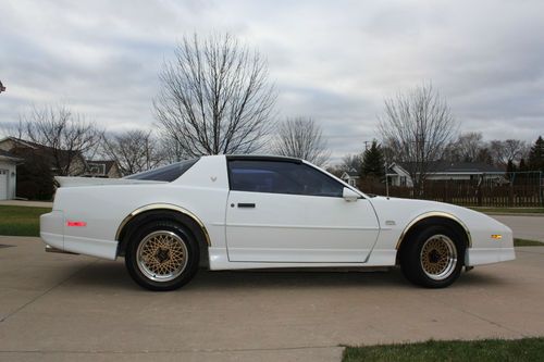 **1988 trans am gta**