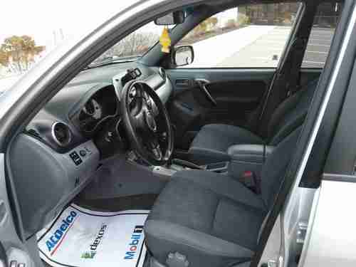 2003 Toyota RAV4 Base Sport Utility 4-Door 2.0L, US $8,995.00, image 10