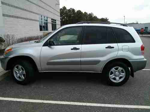 2003 Toyota RAV4 Base Sport Utility 4-Door 2.0L, US $8,995.00, image 12