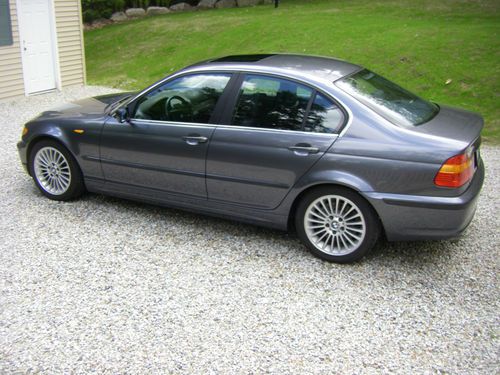 2002 bmw 330i base sedan 4-door 3.0l