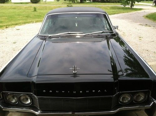 1967 Lincoln Continental Triple Black  Suicide doors, image 19