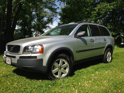 2006 volvo xc90 2.5t sport utility 4-door 2.5l all wheel drive