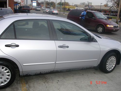 2005 Honda Accord DX Sedan 4-Door 2.4L;---- NO RESERVE $1; ONE OWNER---GREAT CAR, image 7
