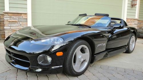 1993 dodge viper rt10 - 7,500 miles - showroom new condition