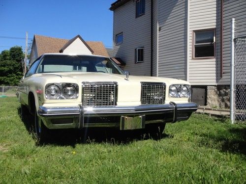 1974 oldsmobile 98 - classic - low miles - 6 passenger boat -