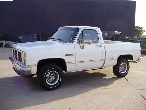 1985 gmc shortbox 4x4