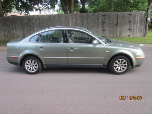 2003 volkswagen passat gls sedan 4-door 1.8l