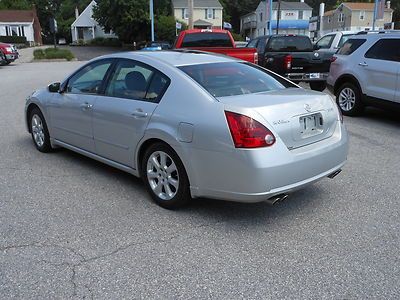 SUPER CLEAN LUXURY SEDAN W/ NO RESERVE!!!! HIGH BID WINS IT!!!!, image 3