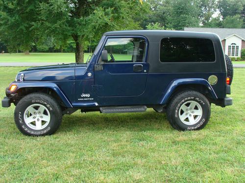 Jeep wrangler unlimited rubicon wheels hard top super clean