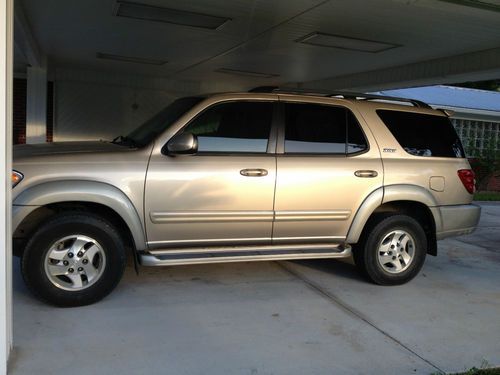 2004 toyota sequoia sr5 sport utility 4-door 4.7l